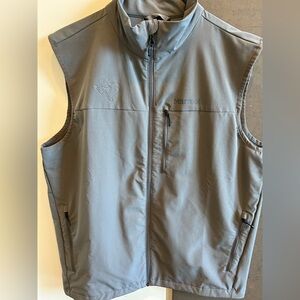Marmot Charcoal Men's Vest